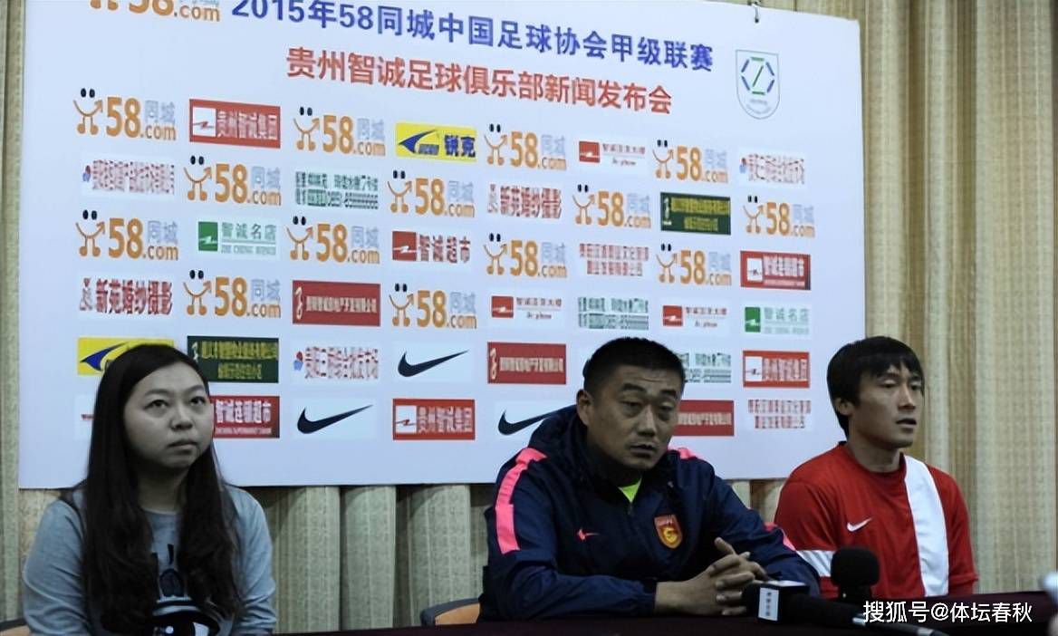 顾秋怡吓了一跳，生怕叶辰真把这么贵重的东西倒掉，于是下意识的说道：别倒别倒。